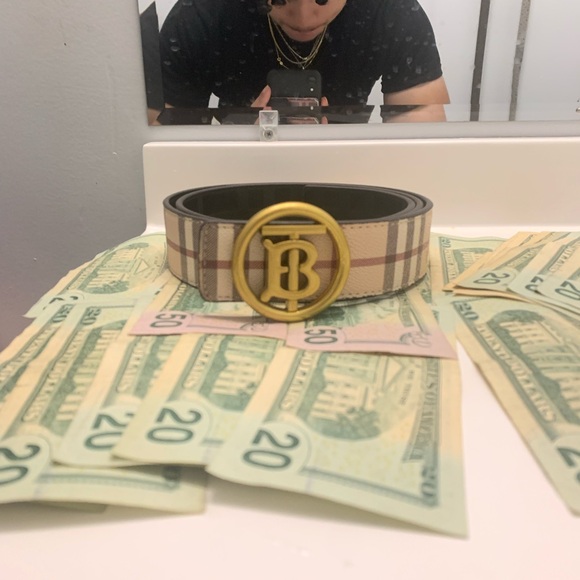 Burberry Belt - Picture 8 of 12